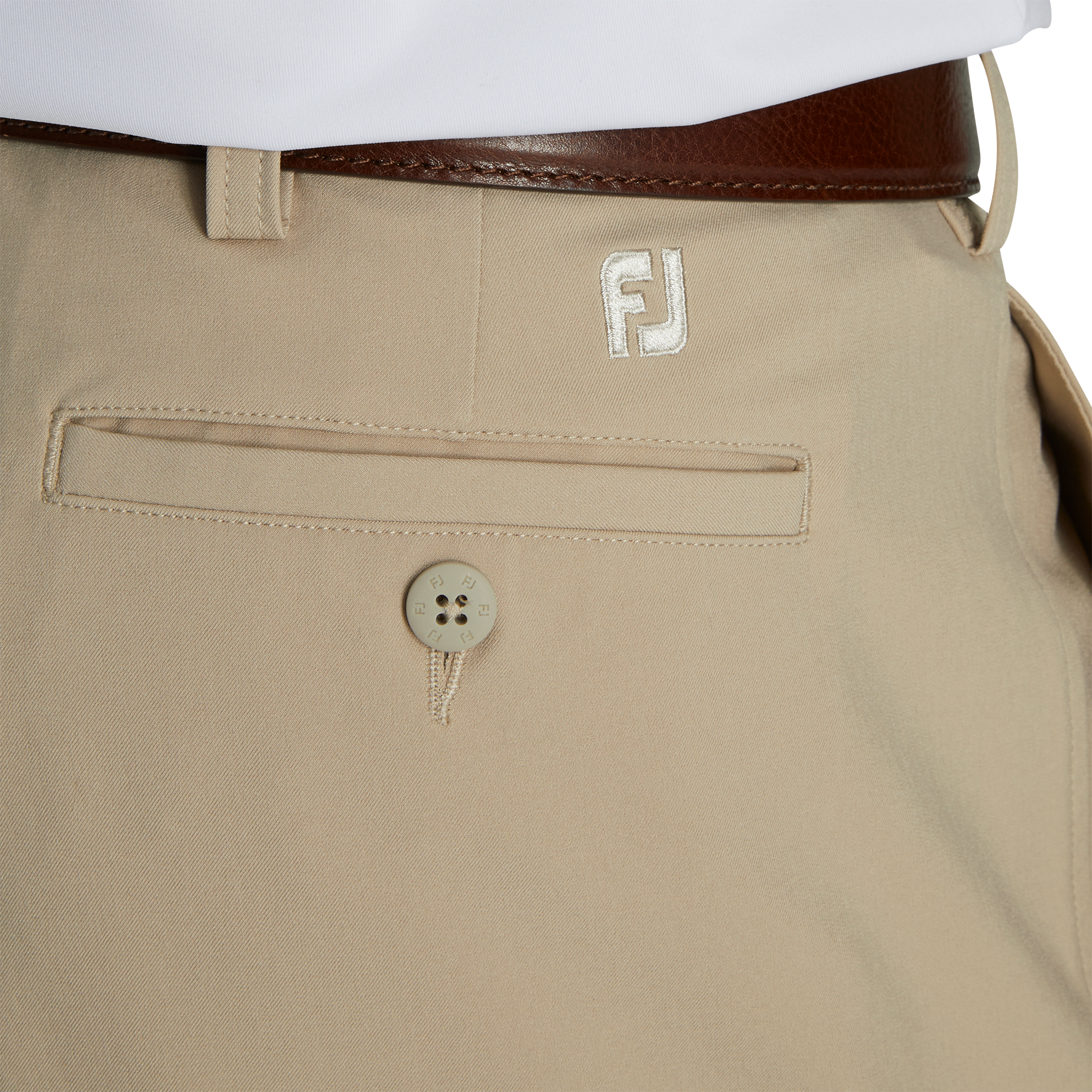 Pleated 9.5" Inseam Short