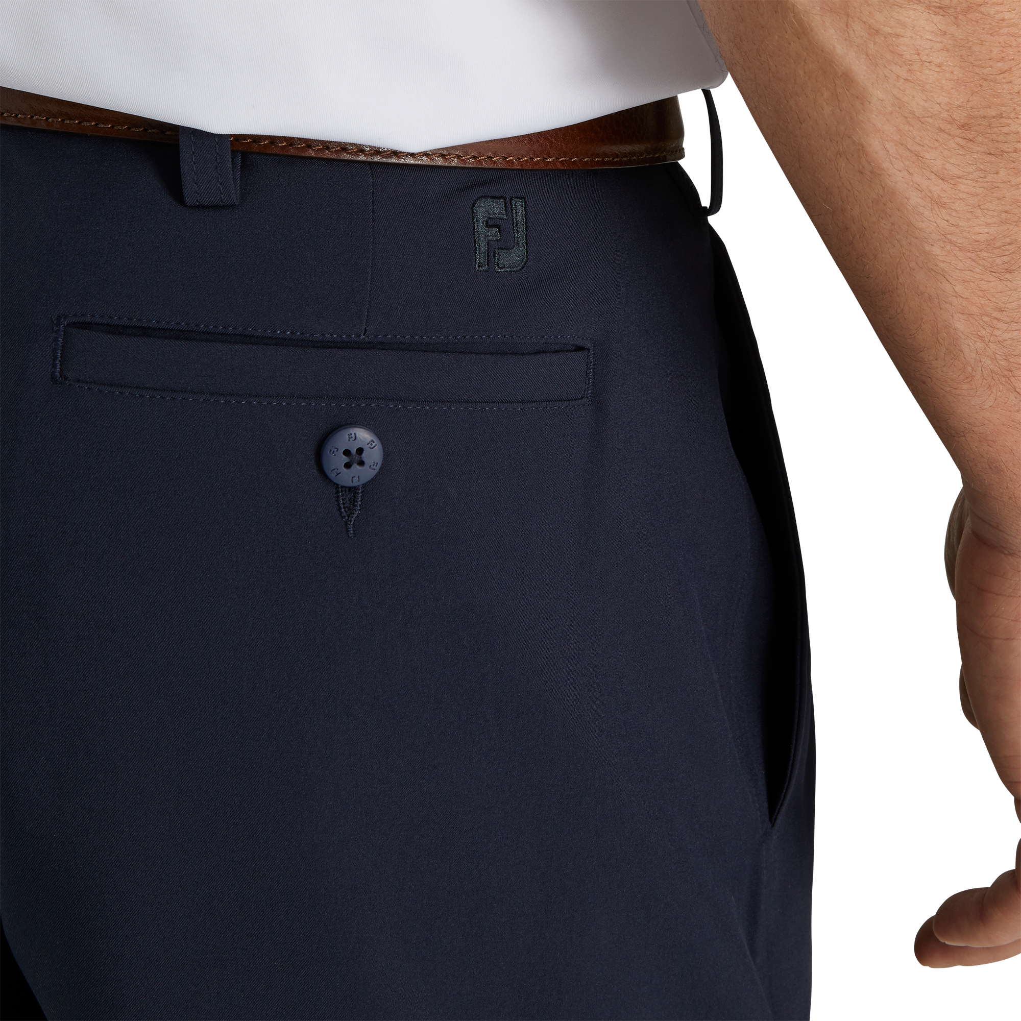 Pleated 9.5" Inseam Short