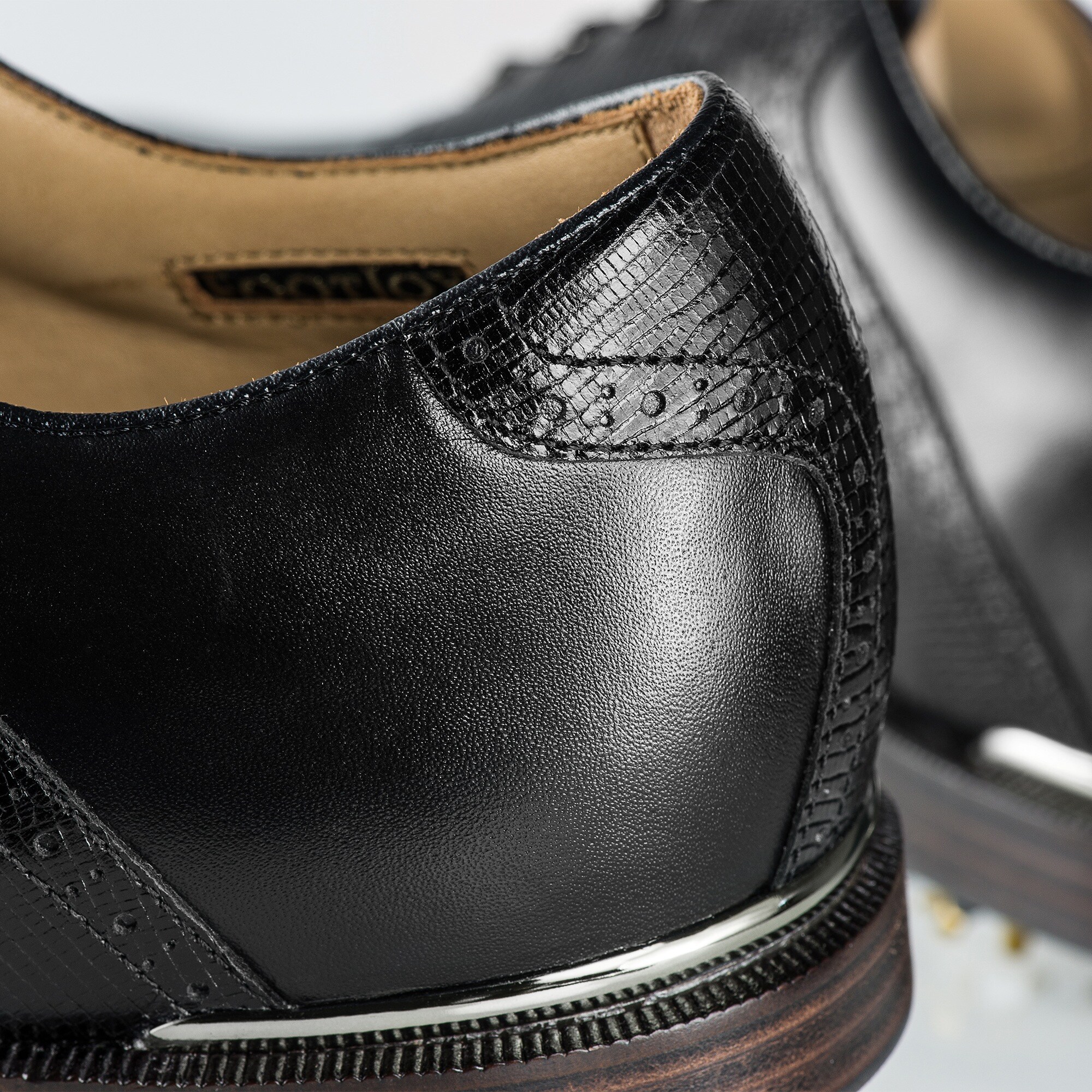 ICON Black