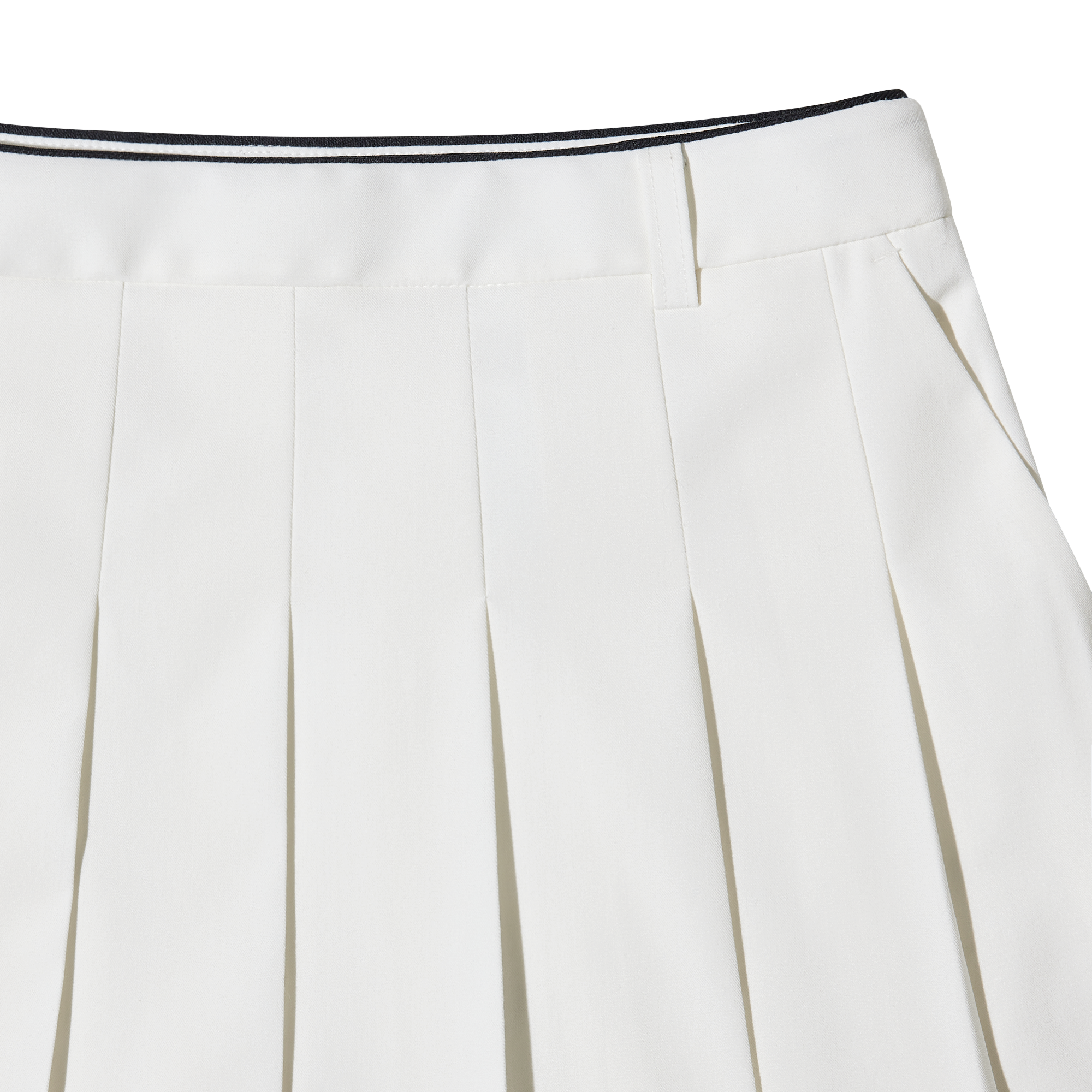 여성 에센셜 TR 플리츠 스코트
